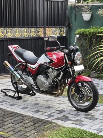 honda-cb400-revo-2012-unregistered-big-1