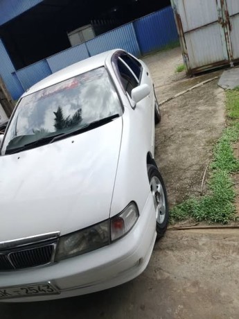 nissan-sunny-sb14-1997-big-2