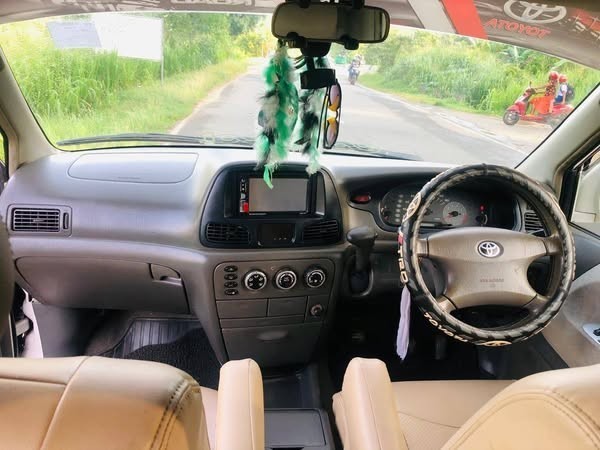 toyota-kr-42-noah-big-3