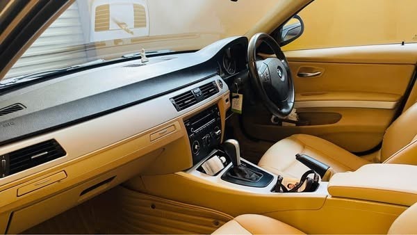 bmw-e90-320d-big-4