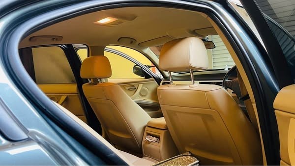 bmw-e90-320d-big-1
