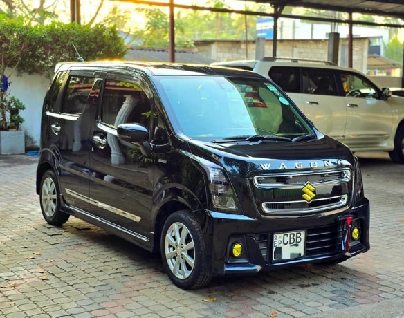 suzuki-wagonr-stingray-big-2