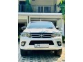 toyota-hilux-2016-small-0