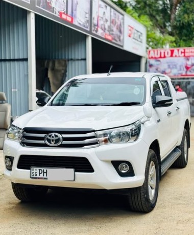 toyota-hilux-2016-big-4