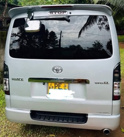 for-sale-toyota-hiace-kdh-200-super-gl-big-2