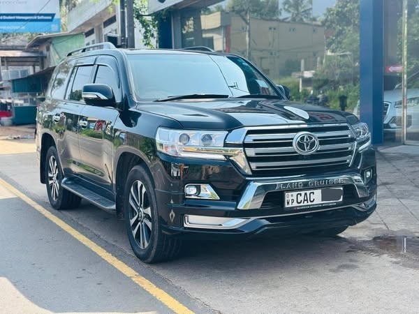 land-cruiser-sahara-200-v8-big-1