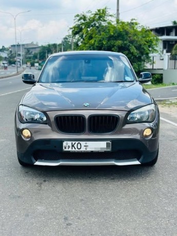bmw-x1-big-0