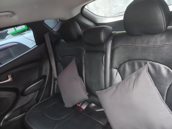 hyundai-tucson-2012-big-3