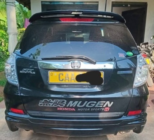 for-sale-honda-fit-gp-2-automatic-big-1