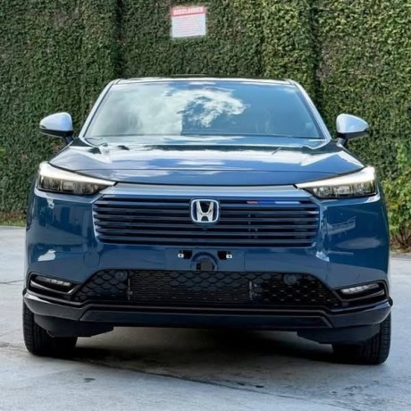 honda-vezel-hybrid-15l-ehev-z-play-2024-big-1