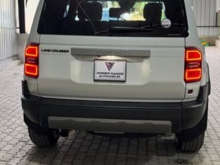 toyota-land-cruiser-trj-250-vx