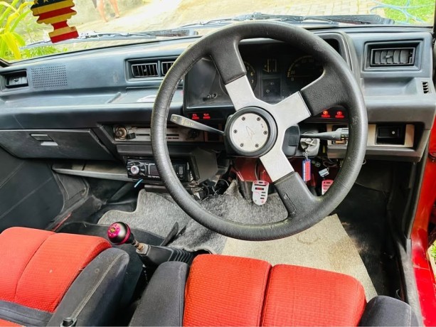 daihatsu-charade-big-4