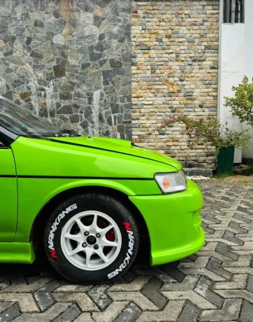toyota-corolla-2-big-1