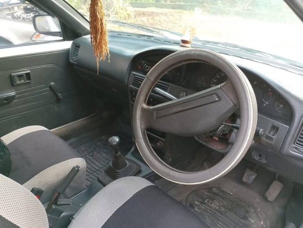 1991-toyota-corolla-big-3