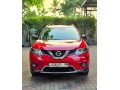 nissan-x-trail-2015-small-0
