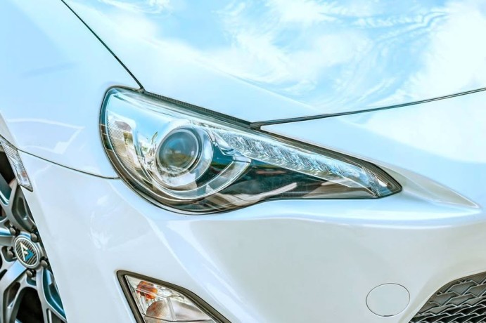 2012-toyota-gt-big-10