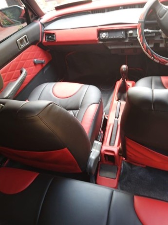 honda-civic-1985-big-8