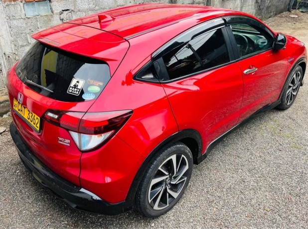 honda-vezel-rs-sensing-big-7