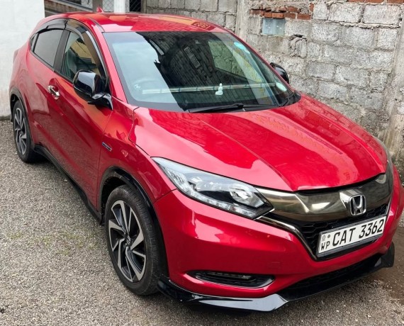 honda-vezel-rs-sensing-big-1