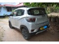 mahindra-kuv-100-nxt-small-2