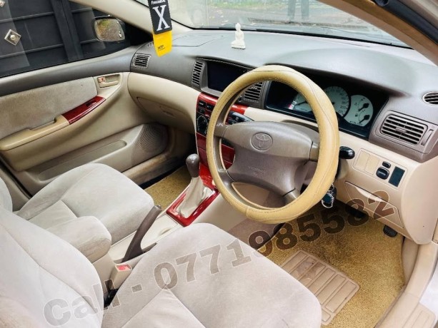 toyota-corolla-121-big-5