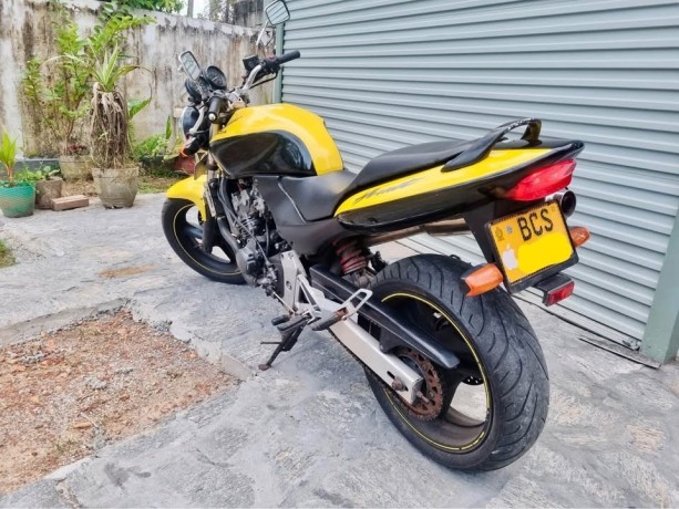honda-hornet-ch150-big-1