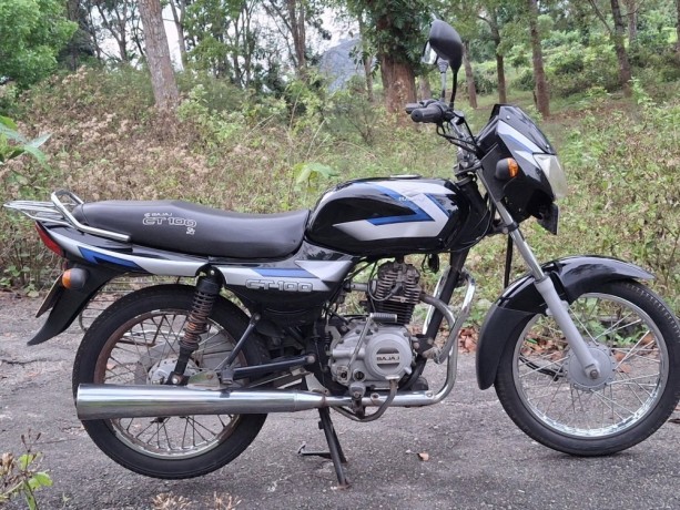 bajaj-ct-100-big-2