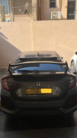 2018-honda-civic-ex-big-0