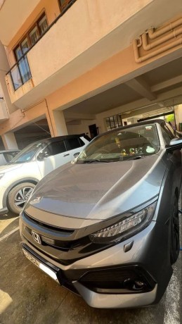 2018-honda-civic-ex-big-1