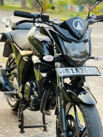 yamaha-fz-v2-2019-big-2