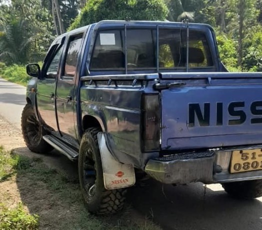 nissan-sunny-d21-double-cab-big-4