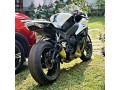 kawasaki-zx10r-2015-small-11