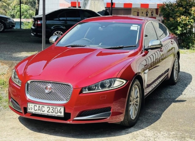jaguar-xf-2014-big-3