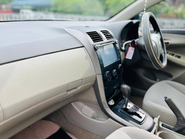 toyota-corolla-141-big-9