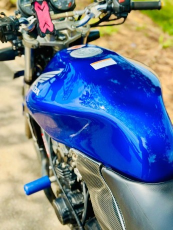 honda-hornet-ch125-2012-big-11