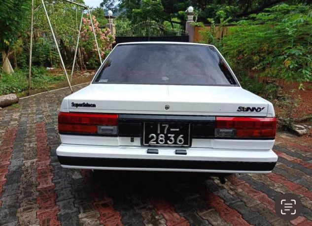 nissan-sunny-hb-12-big-3