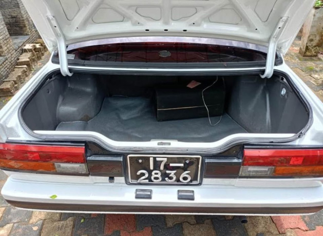 nissan-sunny-hb-12-big-7