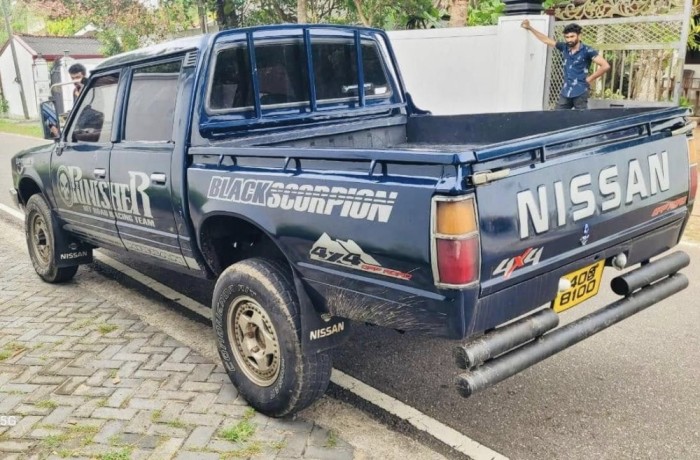 nissan-4wd-double-cab-big-1