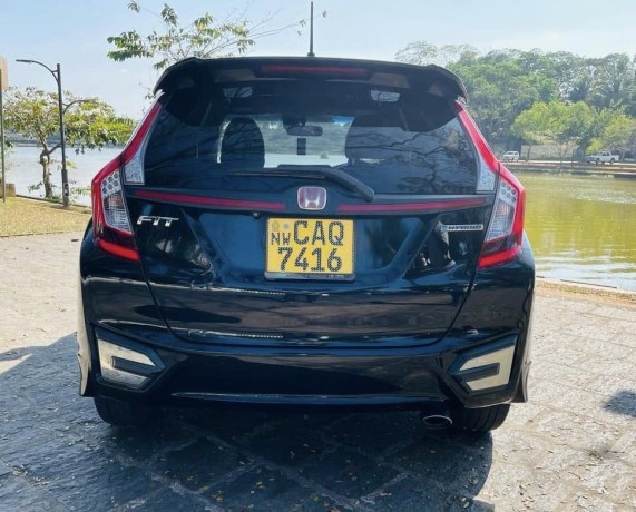 honda-fit-gp5-s-grade-2014-big-1