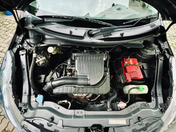 suzuki-swift-2011-big-2
