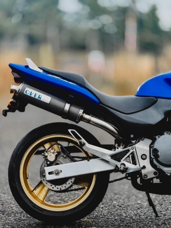 honda-hornet-250-2006-big-5