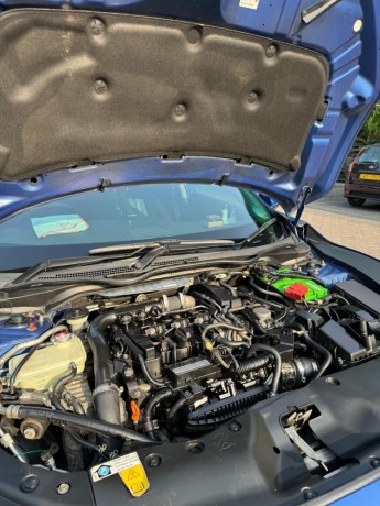honda-civic-ex-sedan-2018-big-6