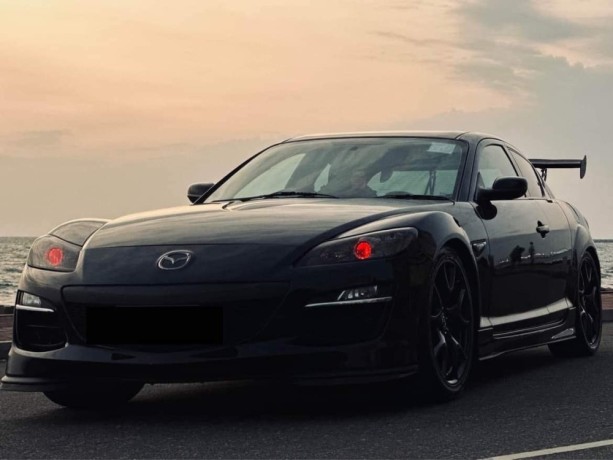 mazda-rx8-special-edition-big-2