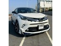 toyota-ch-r-ngx-50-2017-small-0