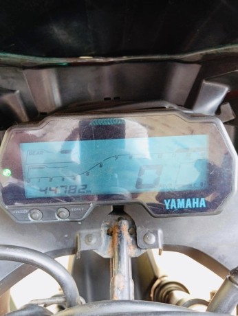 yamaha-r15-2019-big-8