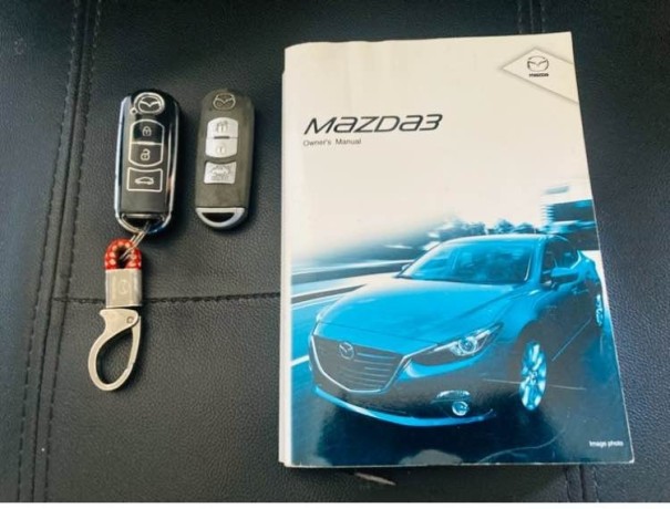 mazda-3-big-0