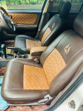 nissan-bluebird-2003-big-5