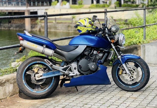 honda-hornet-ch125-2008-big-2