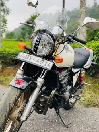 honda-cb400-registered-big-6