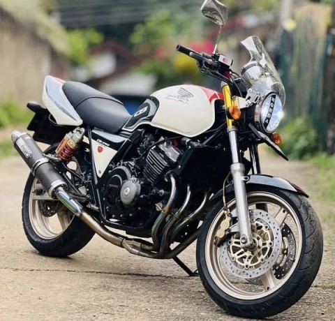 honda-cb400-registered-big-0